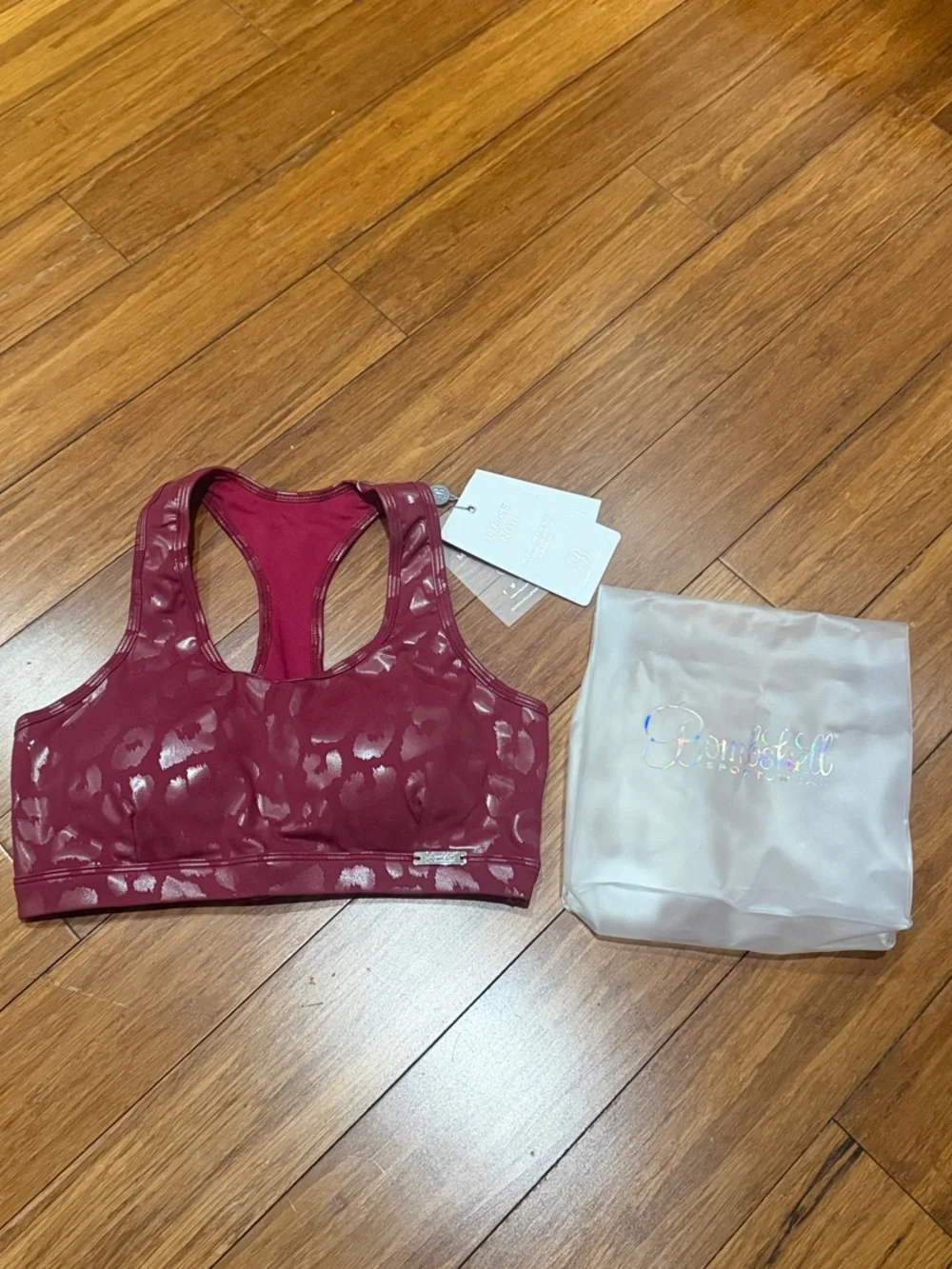 NWT Bombshell Sportswear Shine Sports abra Raspberry Leopard M